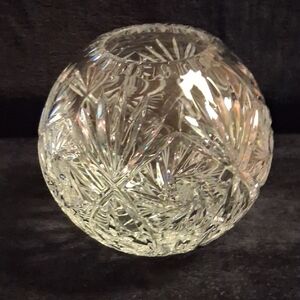 Vtg Crystal Clear 24% Lead Crystal Rose Bowl With Pinwheel Design